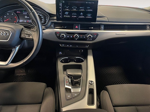 Audi A4 11 of 26