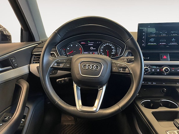 Audi A4 13 of 26