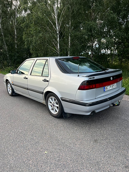 Saab 9000 3 of 5