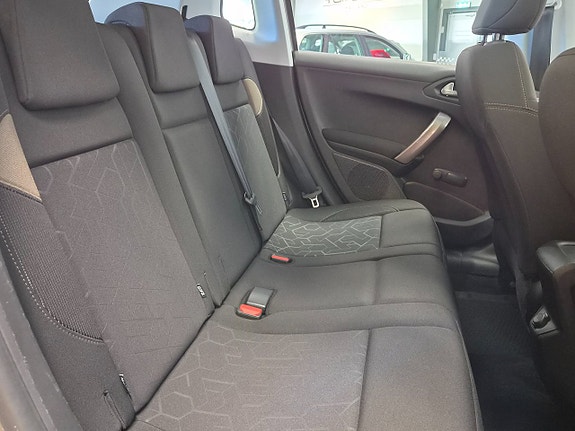 Peugeot 2008 21 of 22