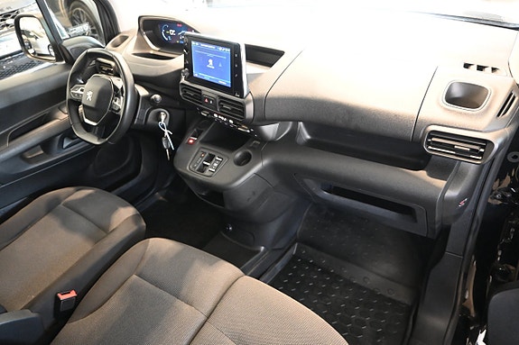 Peugeot e-Partner 9 of 18