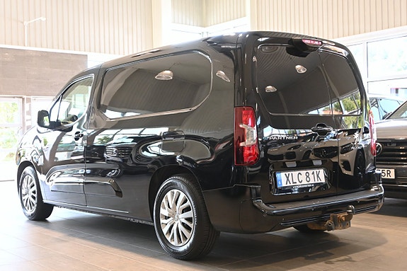 Peugeot e-Partner 3 of 5