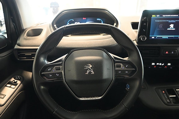 Peugeot e-Partner 16 of 18