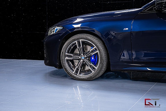 BMW M440i 5 of 5