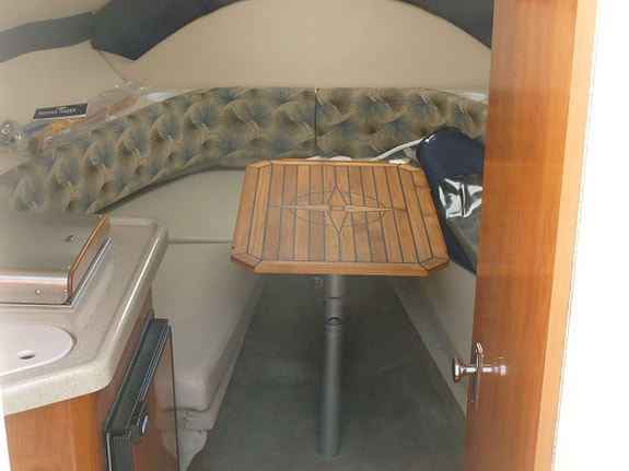 Glastron 249 GT Volvo Penta 5,0 GXI 2008 4 of 6