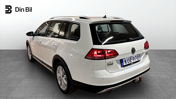 Volkswagen Golf I 3 of 5