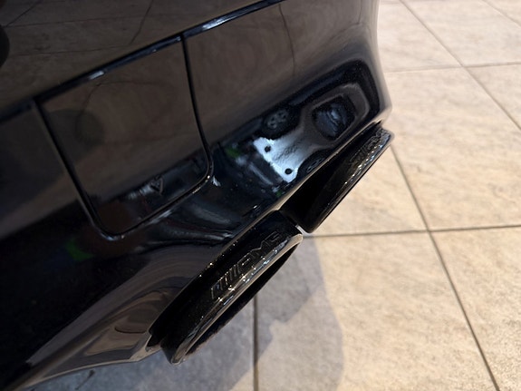 Mercedes-Benz CLA45 24 of 29