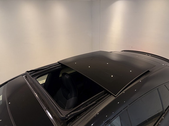 Mercedes-Benz CLA45 7 of 29