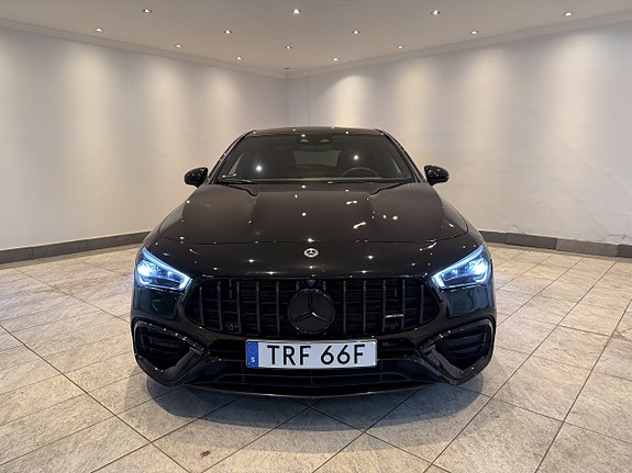 Mercedes-Benz CLA45 6 of 29