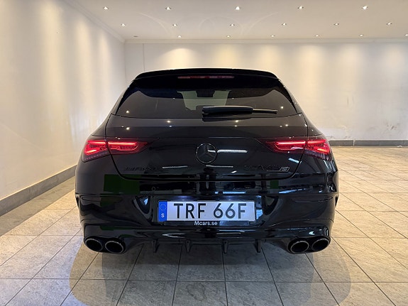 Mercedes-Benz CLA45 3 of 5