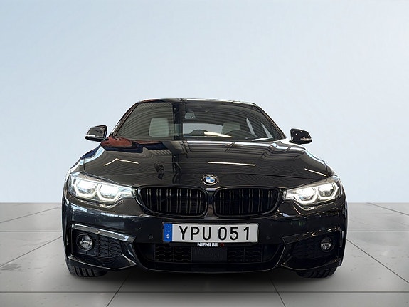 BMW 430i 2 of 5