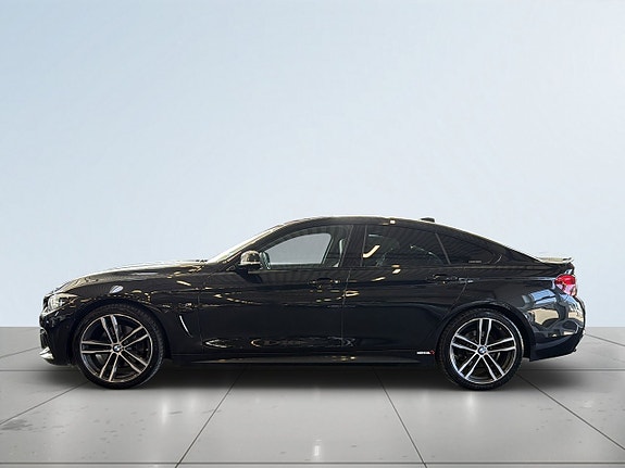 BMW 430i 4 of 5