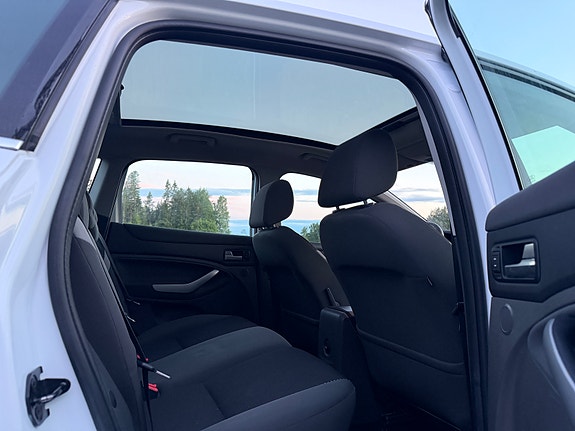 Ford Kuga 4 of 5