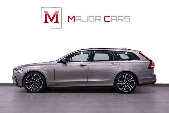 Volvo V90 3 of 5