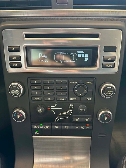 Volvo V70 14 of 17