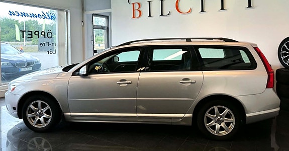 Volvo V70 5 of 5