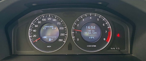 Volvo V70 15 of 17