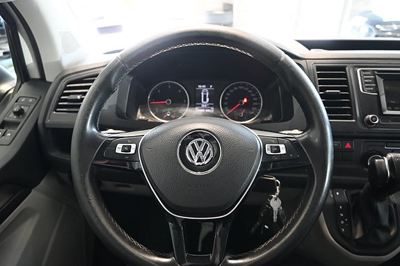 Volkswagen Transporter 12 of 15