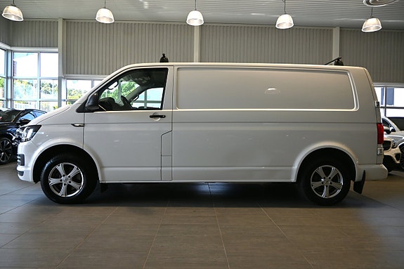 Volkswagen Transporter 2 of 5