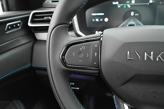 Lynk & Co 01 11 of 26