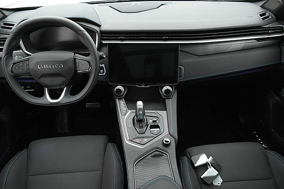 Lynk & Co 01 8 of 26