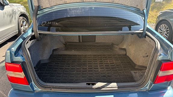 Volvo S70 7 of 17