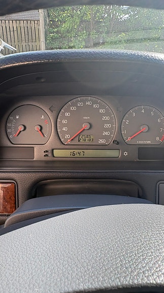 Volvo S70 9 of 17