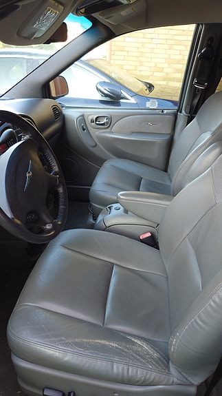 Chrysler Grand Voyager 3 of 8
