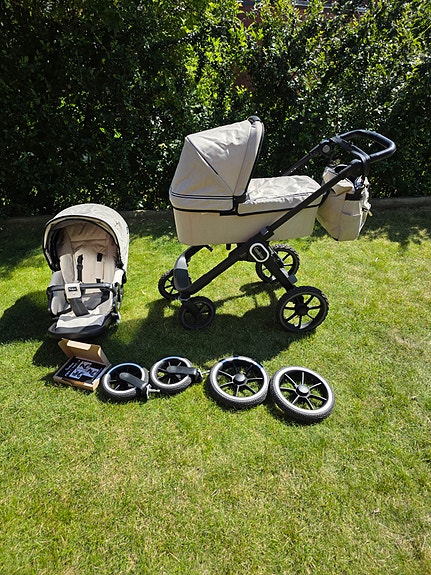 Product image 1 of 3