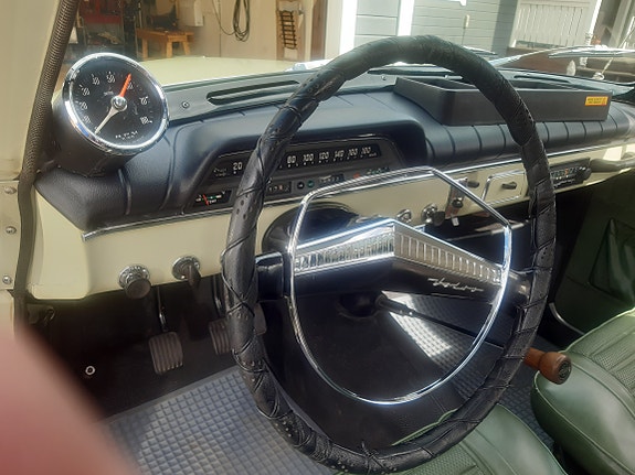 Volvo Amazon 3 of 4
