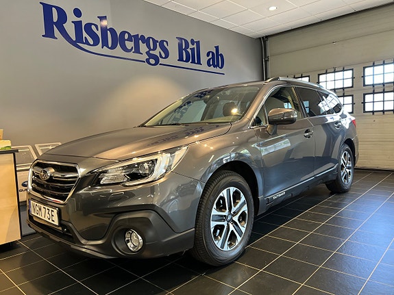 Subaru Outback 2 of 5