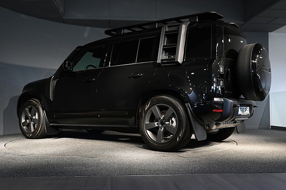 Land Rover Defender 90 5 of 28