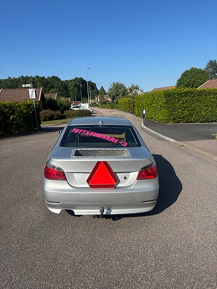 BMW 530i 5 of 9