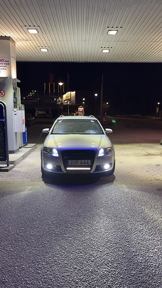 Audi A4 5 of 5