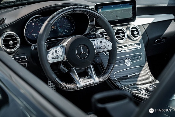 Mercedes-Benz C63 23 of 27