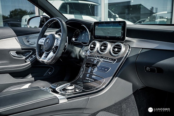Mercedes-Benz C63 25 of 27