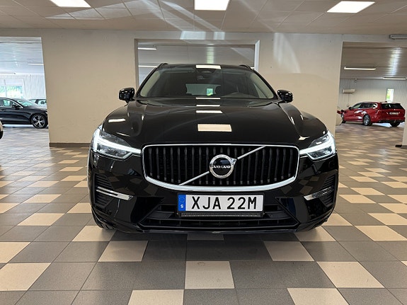 Volvo XC60 3 of 5