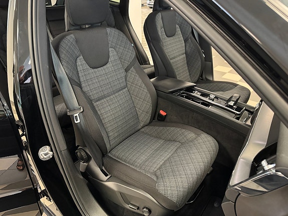 Volvo XC60 19 of 20