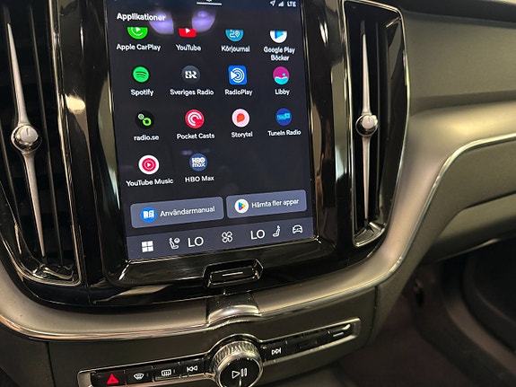 Volvo XC60 11 of 20