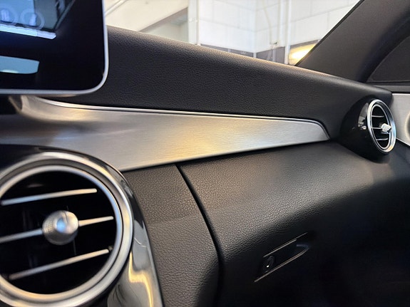 Mercedes-Benz C220 d 29 of 29