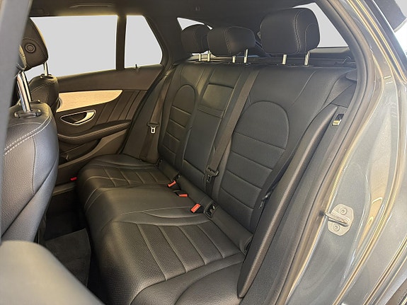 Mercedes-Benz C220 d 16 of 29
