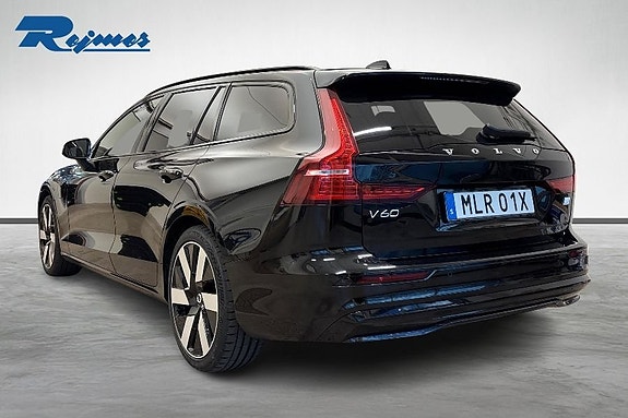 Volvo V60 3 of 23
