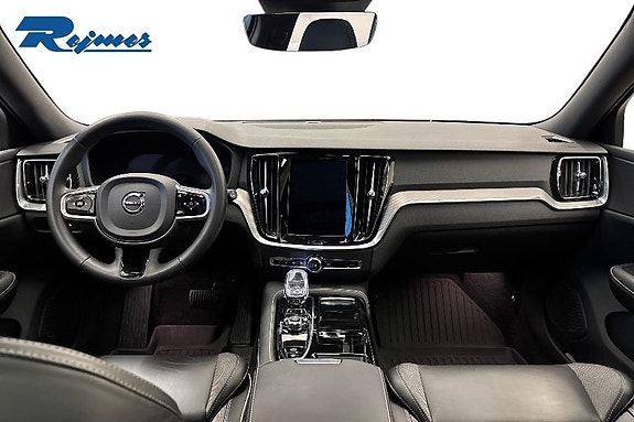 Volvo V60 7 of 23