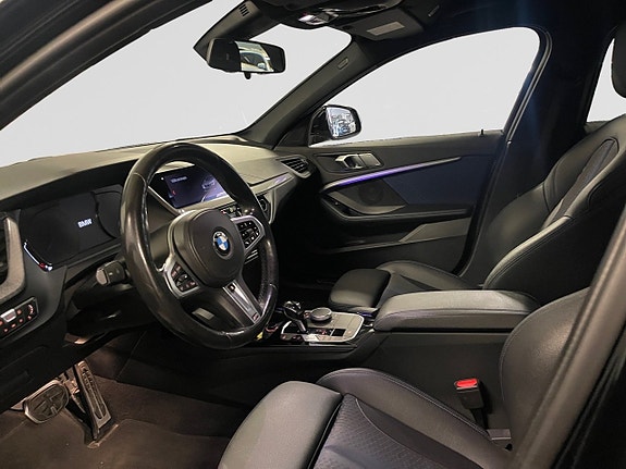 BMW 118i 11 of 14