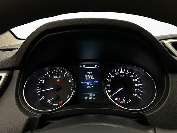 Nissan Qashqai 16 of 27