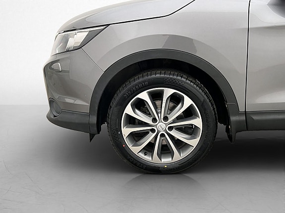 Nissan Qashqai 24 of 27