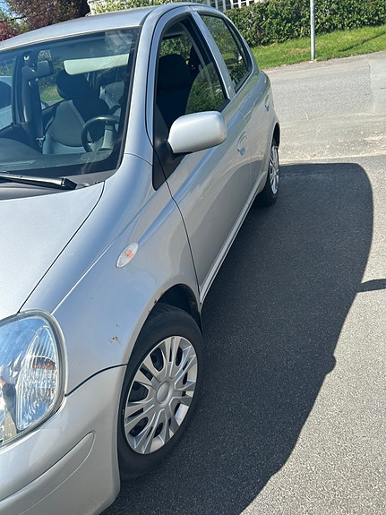 Toyota Yaris 5 of 5