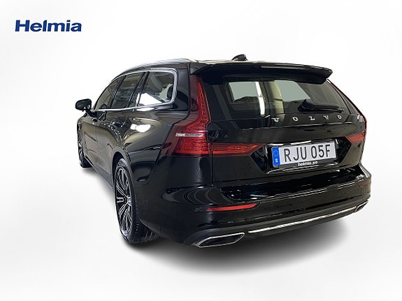 Volvo V60 3 of 5