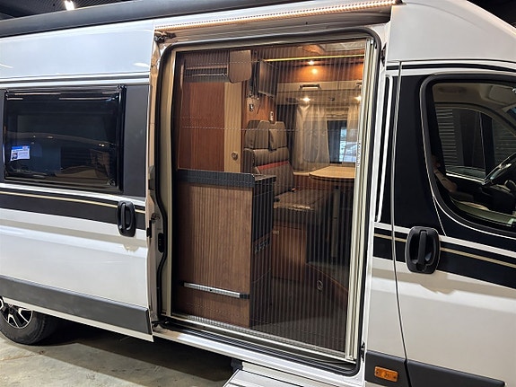 Malibu Van 640 LE Carthago 7810 mil 3.0 (177hk) Aut / Långbäddar 7 of 27