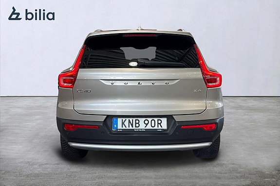 Volvo XC40 5 of 5